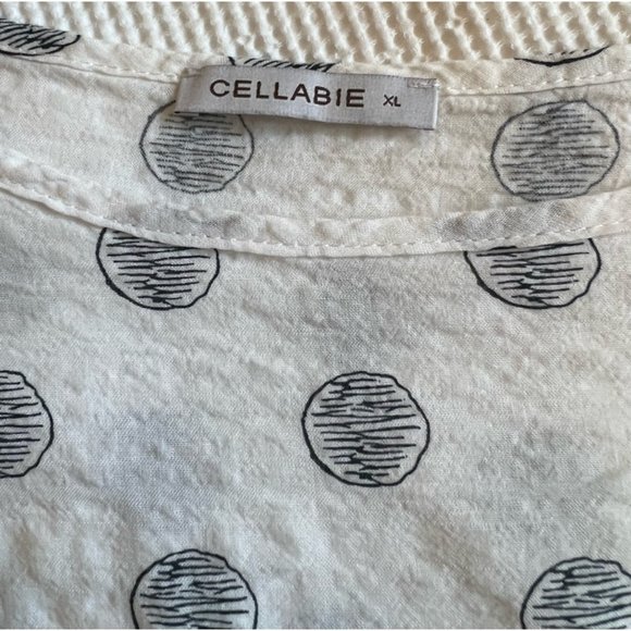 Long sleeve ladies XL top by Cellabie - Picture 5 of 5